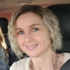 Meet your Posher, Pamela